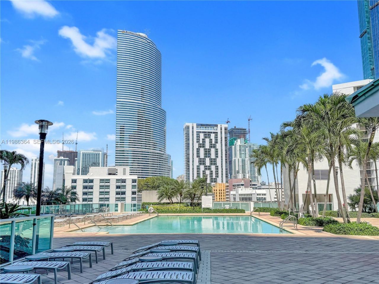 41 SE 5th St, Unit 602, Miami, FL 33131 Photo