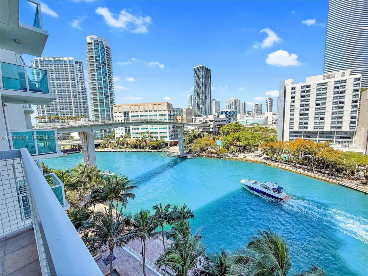 41 SE 5th St, Unit 602, Miami, FL 33131 Photo