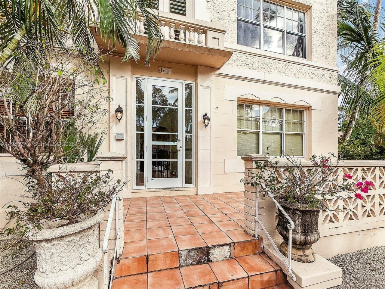 1611 Michigan Ave , Unit 10, Miami Beach, FL 33139 Photo