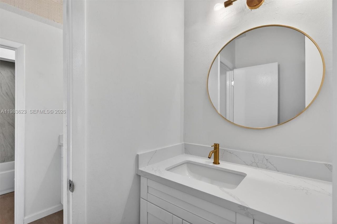 10406 SW 76th St , Miami, FL 33173 Photo