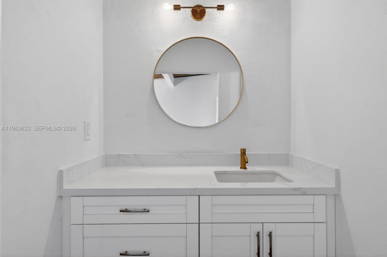 10406 SW 76th St , Miami, FL 33173 Photo