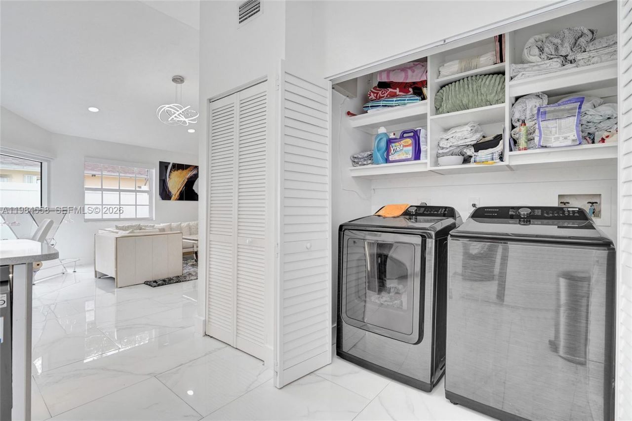 11761 NW 12th St , Pembroke Pines, FL 33026 Photo