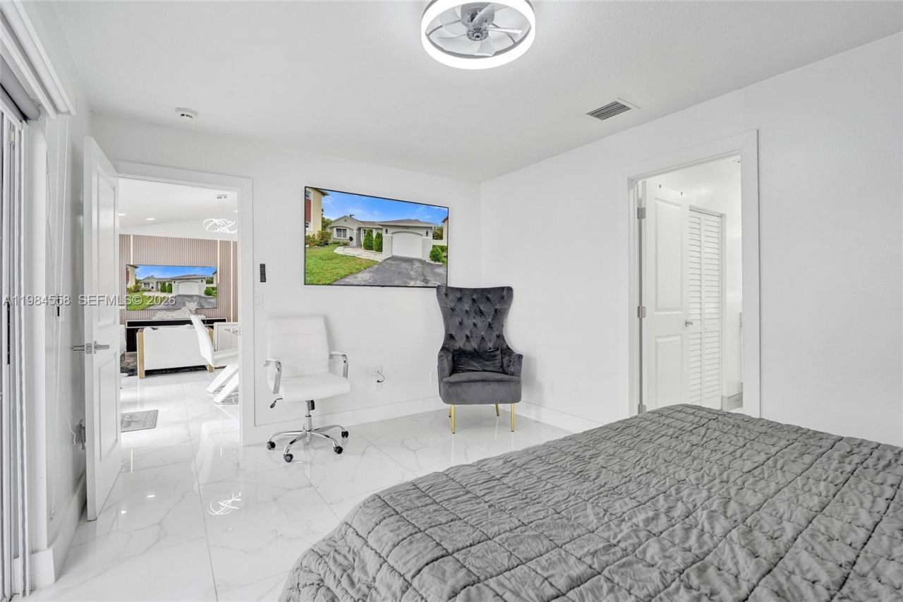 11761 NW 12th St , Pembroke Pines, FL 33026 Photo