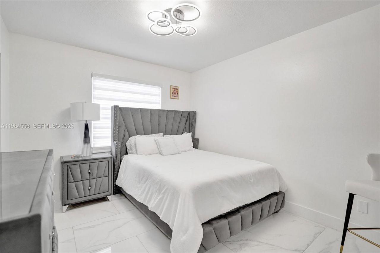 11761 NW 12th St , Pembroke Pines, FL 33026 Photo