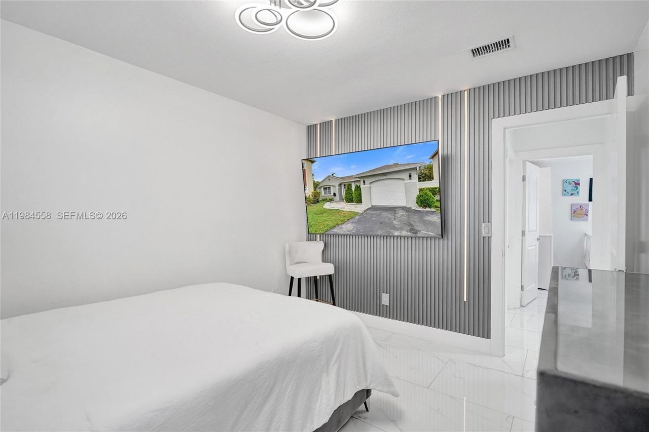 11761 NW 12th St , Pembroke Pines, FL 33026 Photo