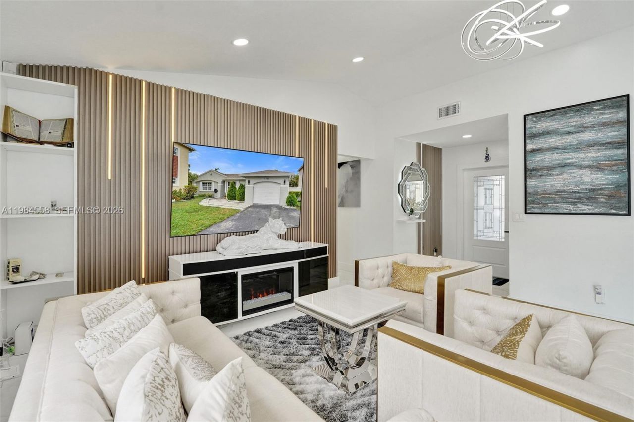 11761 NW 12th St , Pembroke Pines, FL 33026 Photo