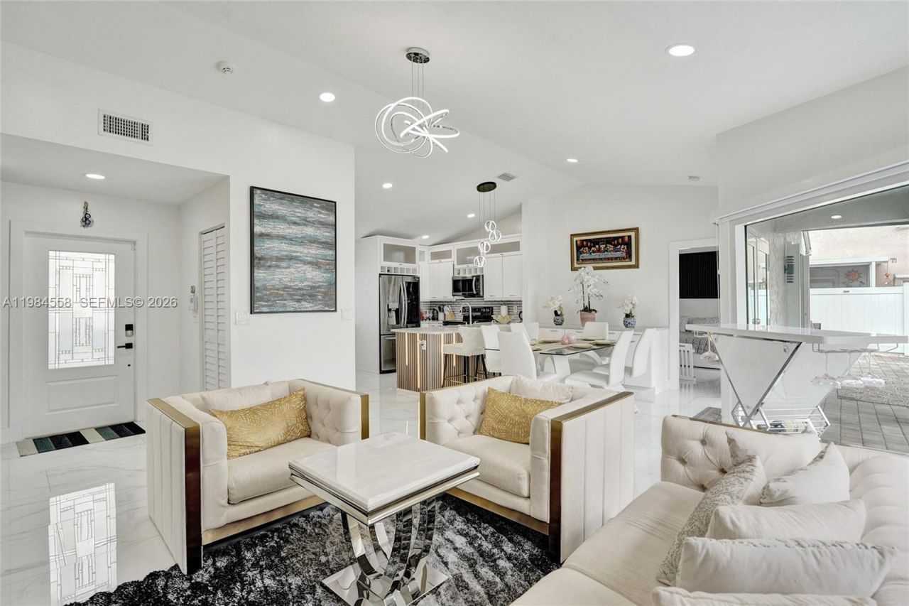 11761 NW 12th St , Pembroke Pines, FL 33026 Photo