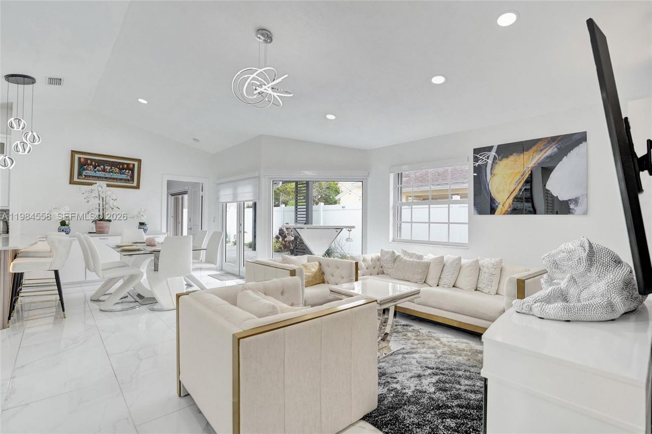 11761 NW 12th St , Pembroke Pines, FL 33026 Photo