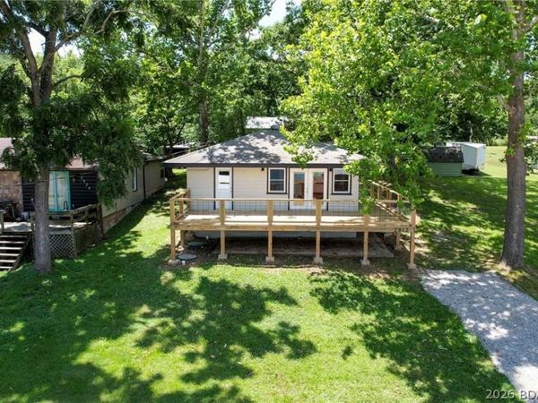2912 Lick Creek Road, Edwards, MO 65326