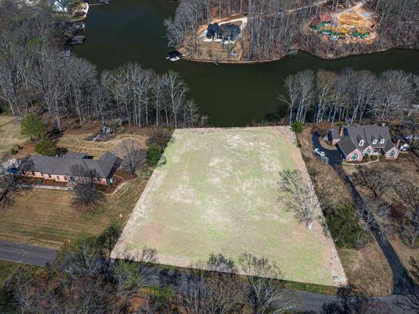 855 Turtle Cove Rd, Killen, AL