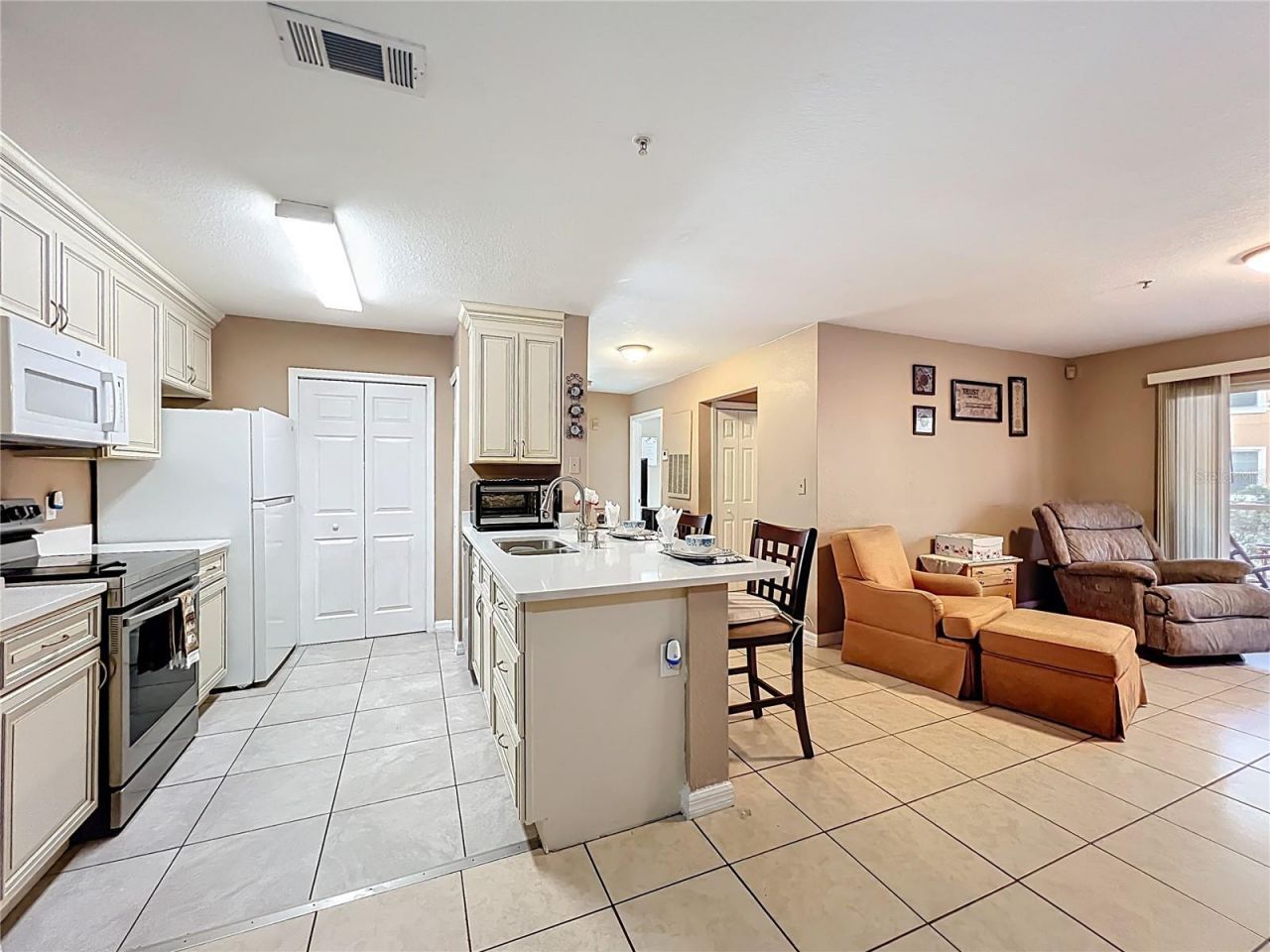 5471 Vineland Road, Unit 7109, Orlando, FL 32811 Photo