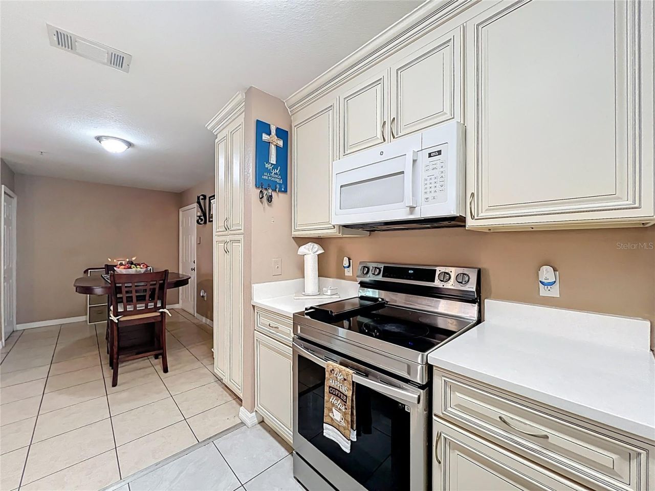 5471 Vineland Road, Unit 7109, Orlando, FL 32811 Photo