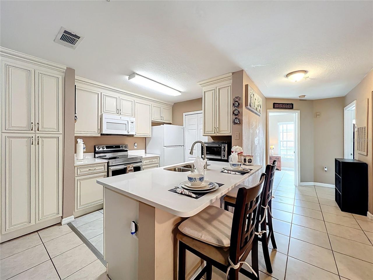 5471 Vineland Road, Unit 7109, Orlando, FL 32811 Photo