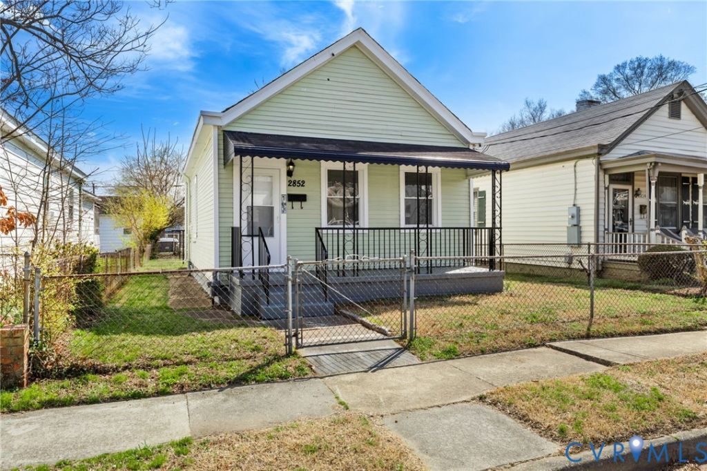 2852 Lawson Street, Richmond, VA 23224 Main Photo