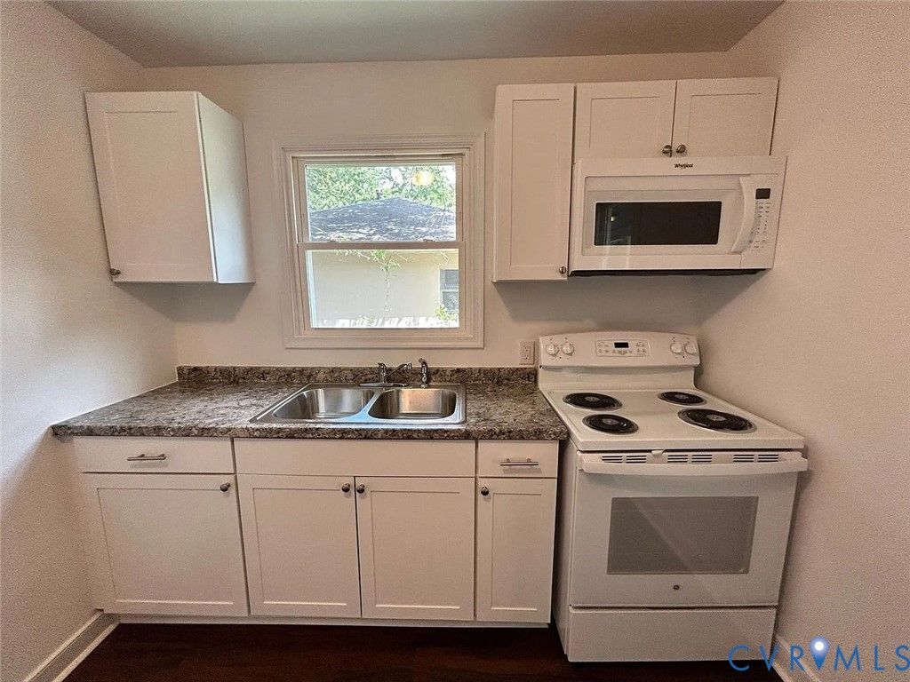 2709 Maple Street, Hopewell, VA 23860 Main Photo