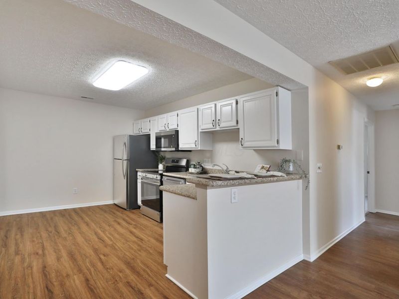 354 Bear Woods Drive, Powell, OH 43065 Photo 11