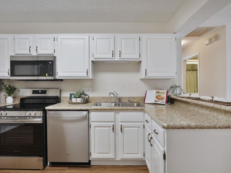 354 Bear Woods Drive, Powell, OH 43065 Photo 15