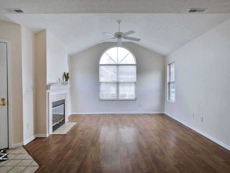 354 Bear Woods Drive, Powell, OH 43065 Photo 5