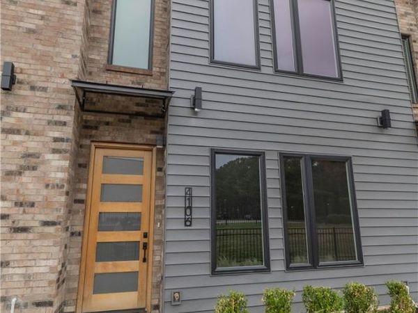 4106 W Wood Street, Rogers, AR 72756