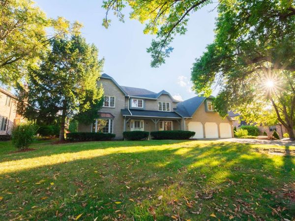 3021 35th Street , Oak Brook, IL 60523