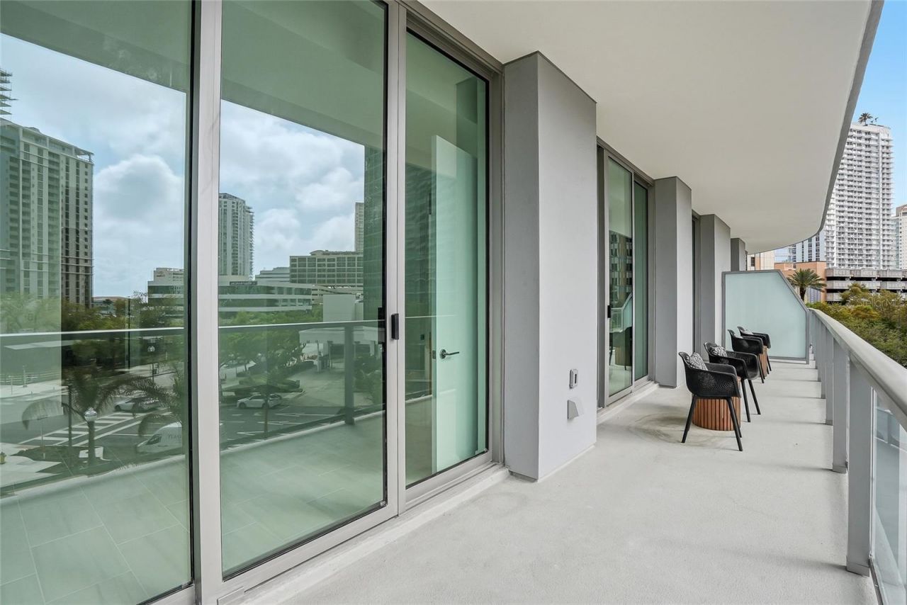 400 Central Avenue, Unit 306, Saint Petersburg, FL 33701 Photo