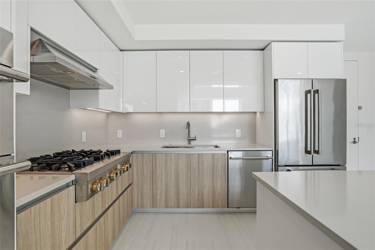 400 Central Avenue, Unit 306, Saint Petersburg, FL 33701 Photo