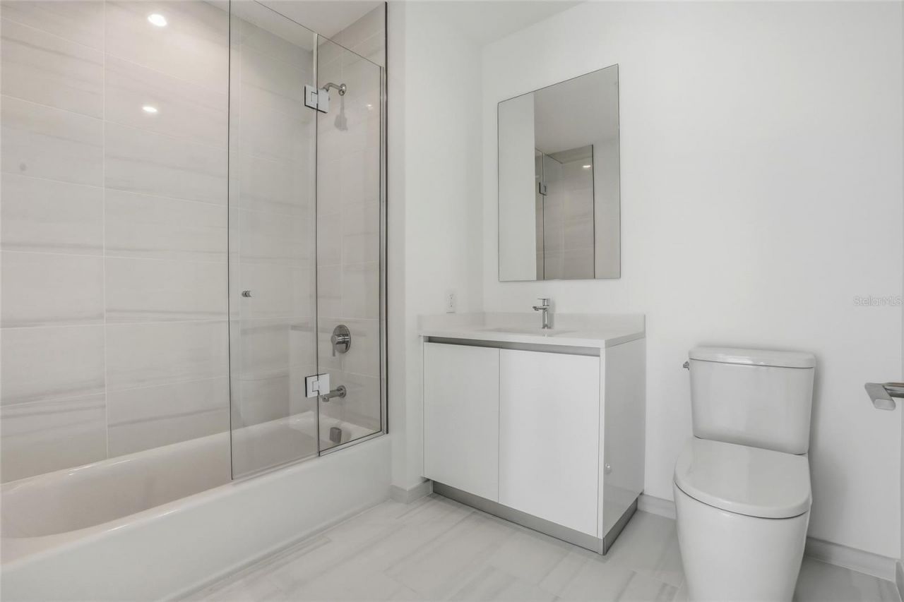 400 Central Avenue, Unit 306, Saint Petersburg, FL 33701 Photo