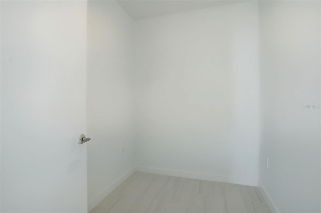 400 Central Avenue, Unit 306, Saint Petersburg, FL 33701 Photo