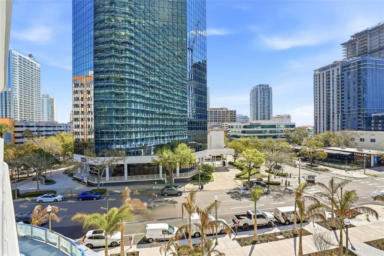 400 Central Avenue, Unit 306, Saint Petersburg, FL 33701 Photo