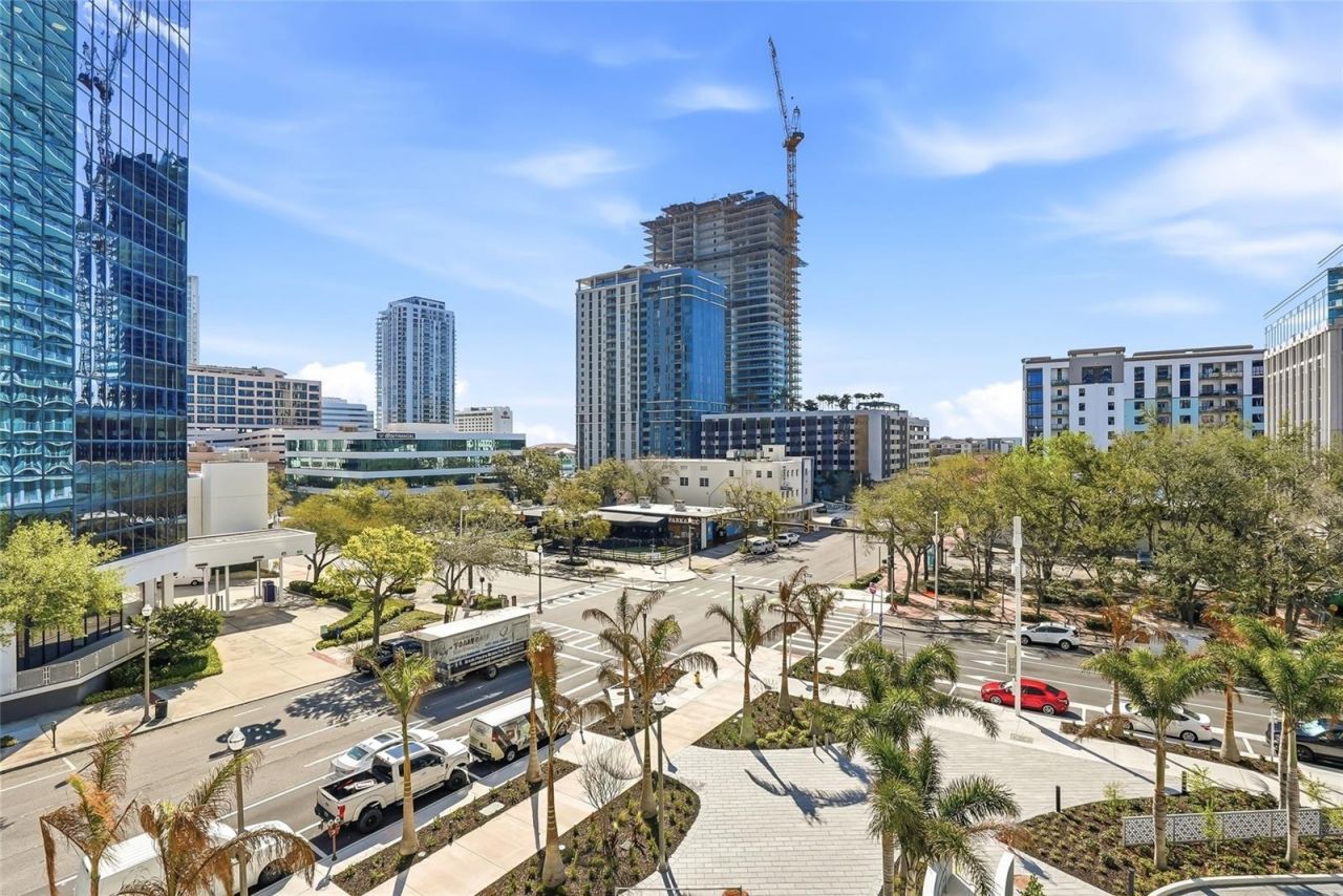 400 Central Avenue, Unit 306, Saint Petersburg, FL 33701 Photo