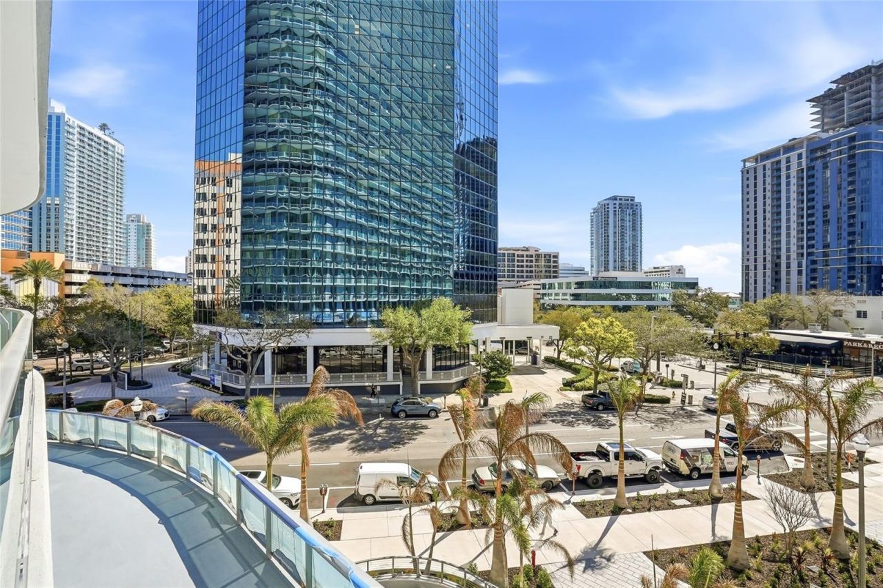 400 Central Avenue, Unit 306, Saint Petersburg, FL 33701 Photo