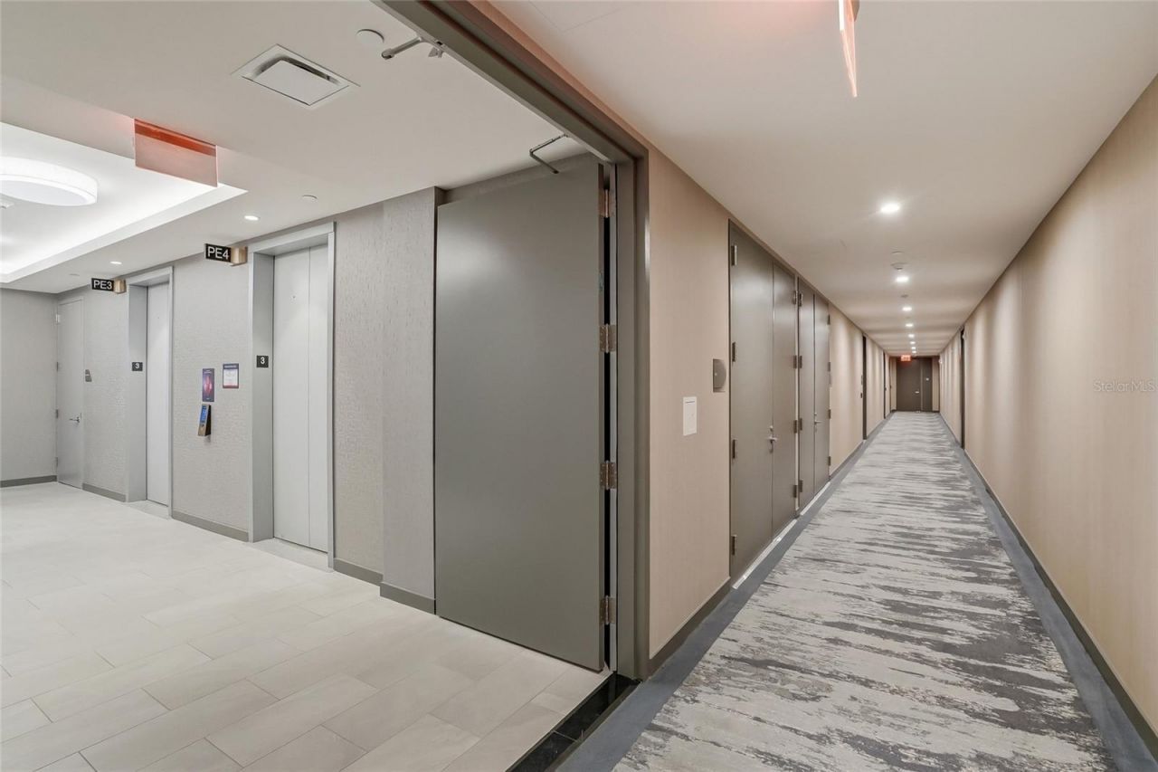 400 Central Avenue, Unit 306, Saint Petersburg, FL 33701 Photo