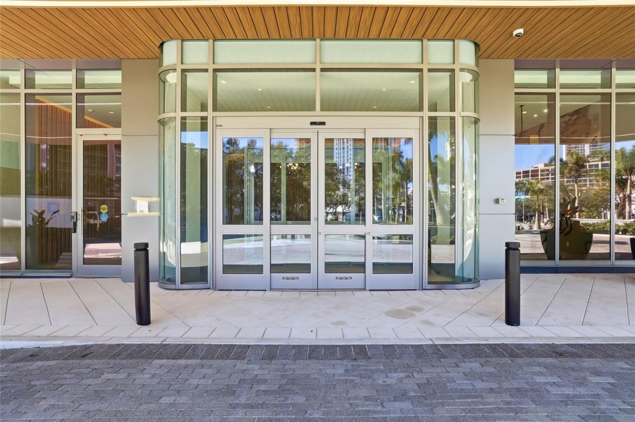 400 Central Avenue, Unit 306, Saint Petersburg, FL 33701 Photo