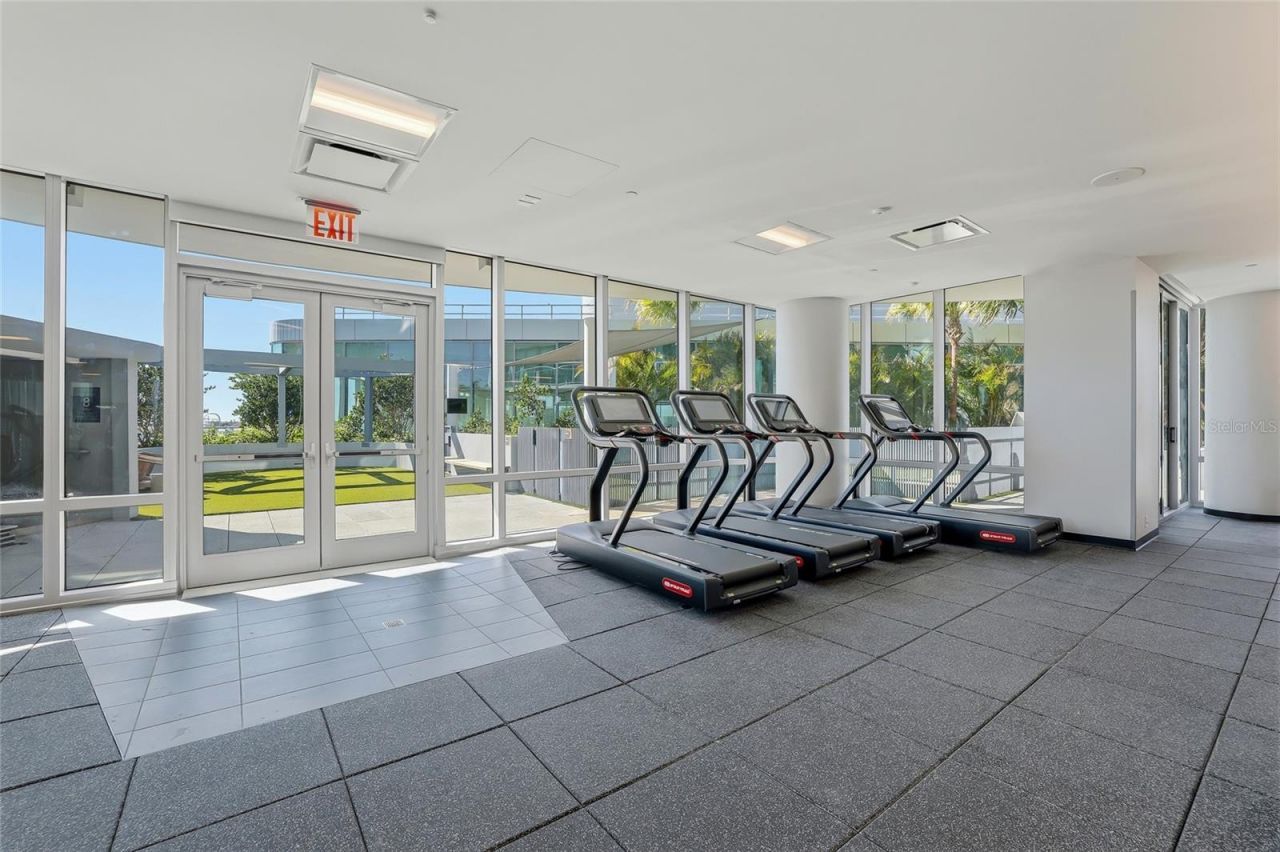 400 Central Avenue, Unit 306, Saint Petersburg, FL 33701 Photo