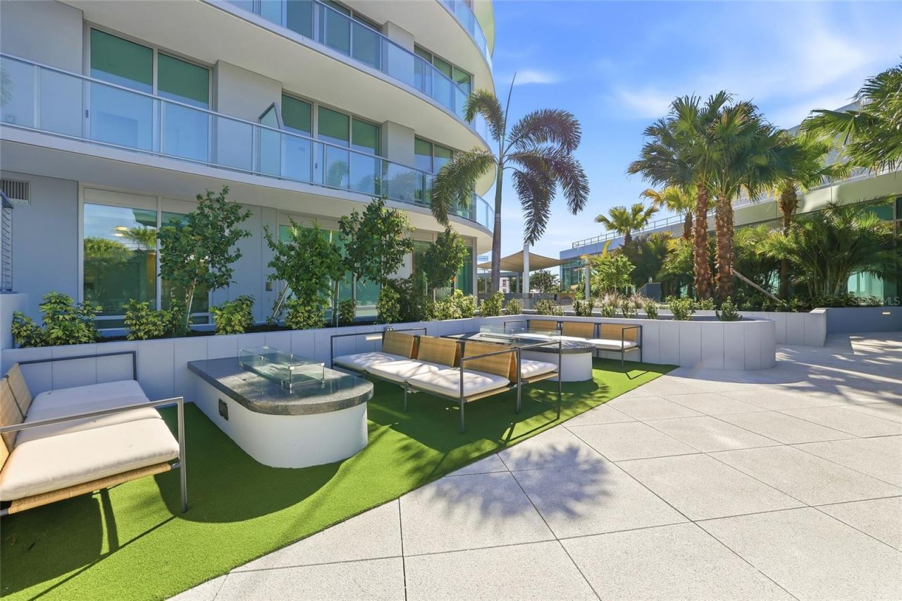 400 Central Avenue, Unit 306, Saint Petersburg, FL 33701 Photo