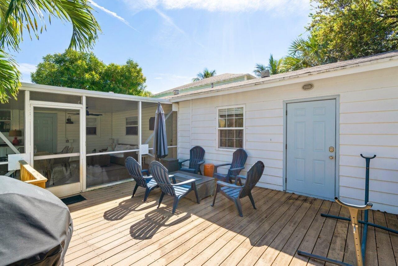 215 S Palmway, Lake Worth Beach, FL 33460 Photo