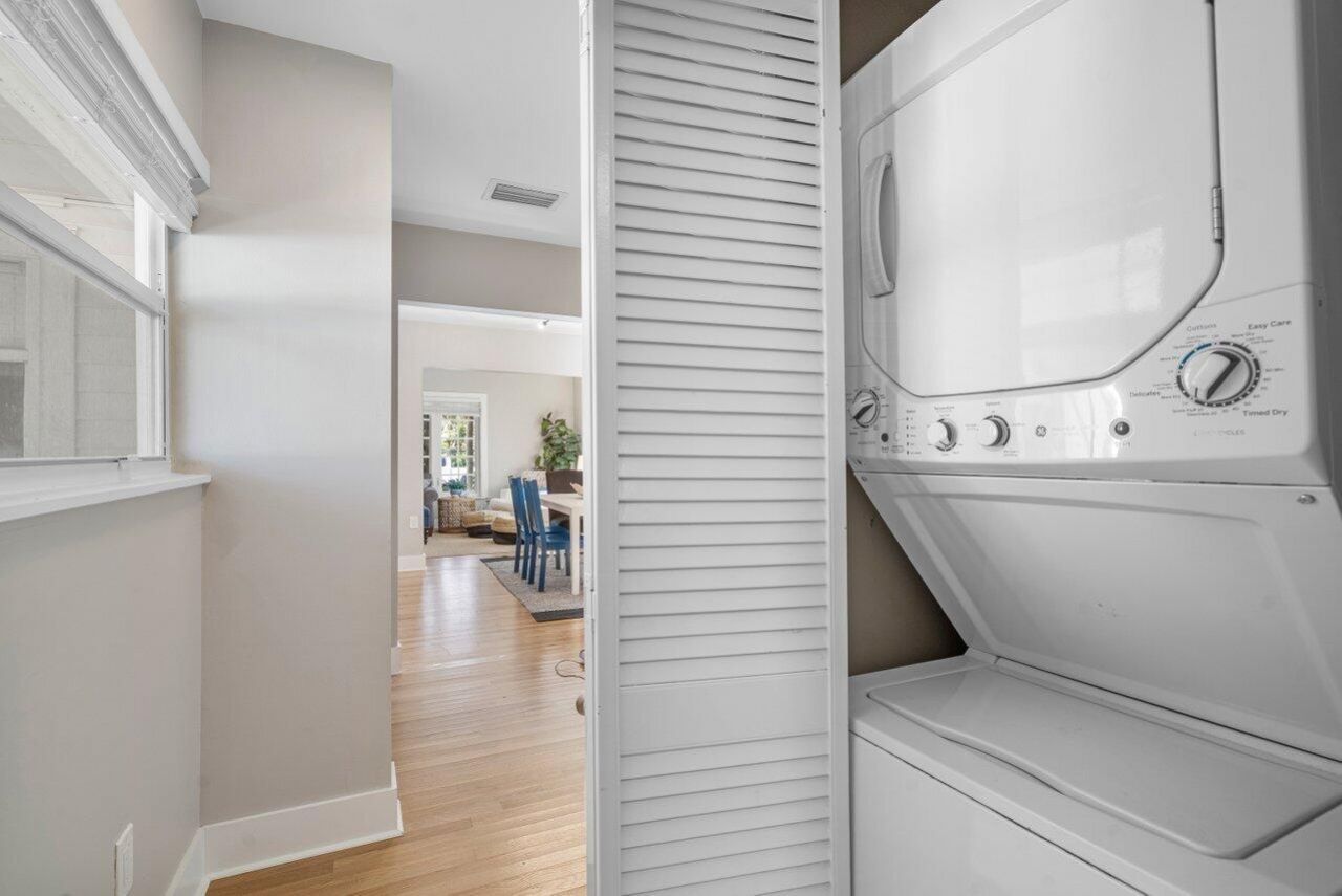 215 S Palmway, Lake Worth Beach, FL 33460 Photo