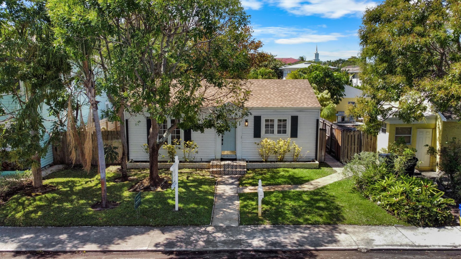 215 S Palmway, Lake Worth Beach, FL 33460 Photo