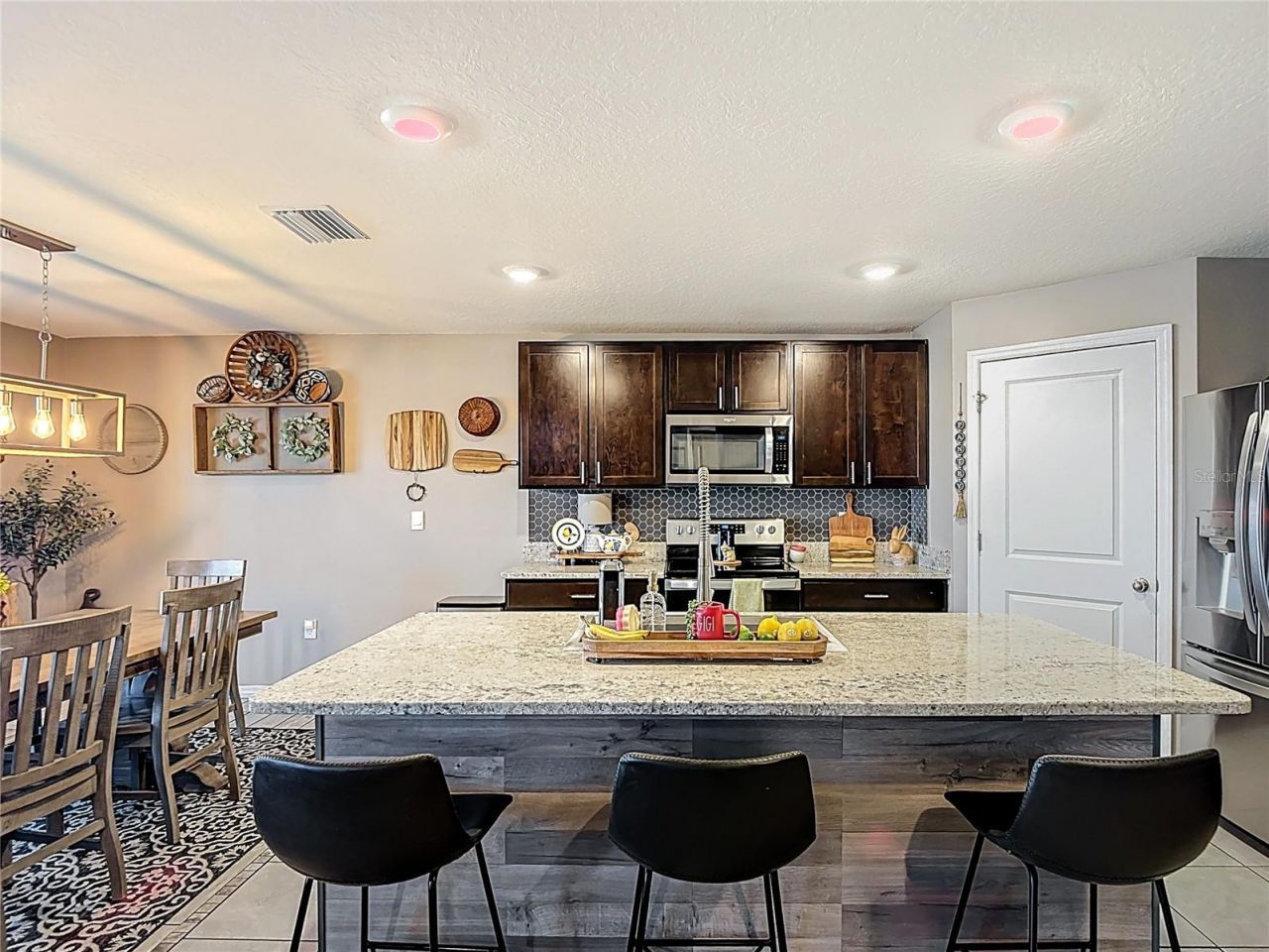 38287 Sonnet Landing Avenue, Zephyrhills, FL 33540 Photo