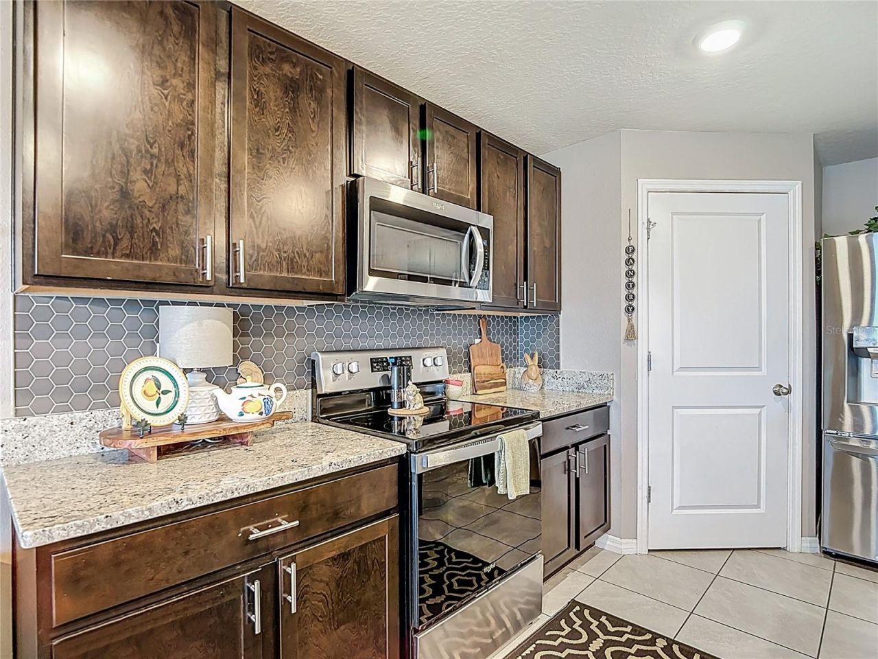 38287 Sonnet Landing Avenue, Zephyrhills, FL 33540 Photo