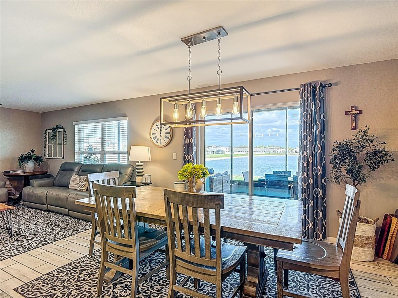 38287 Sonnet Landing Avenue, Zephyrhills, FL 33540 Photo