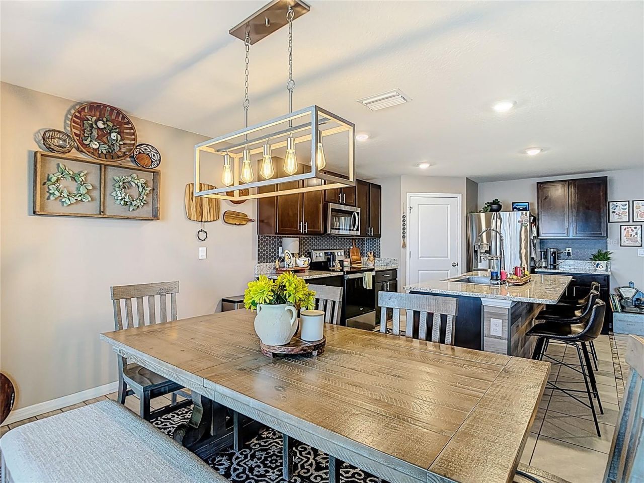 38287 Sonnet Landing Avenue, Zephyrhills, FL 33540 Photo