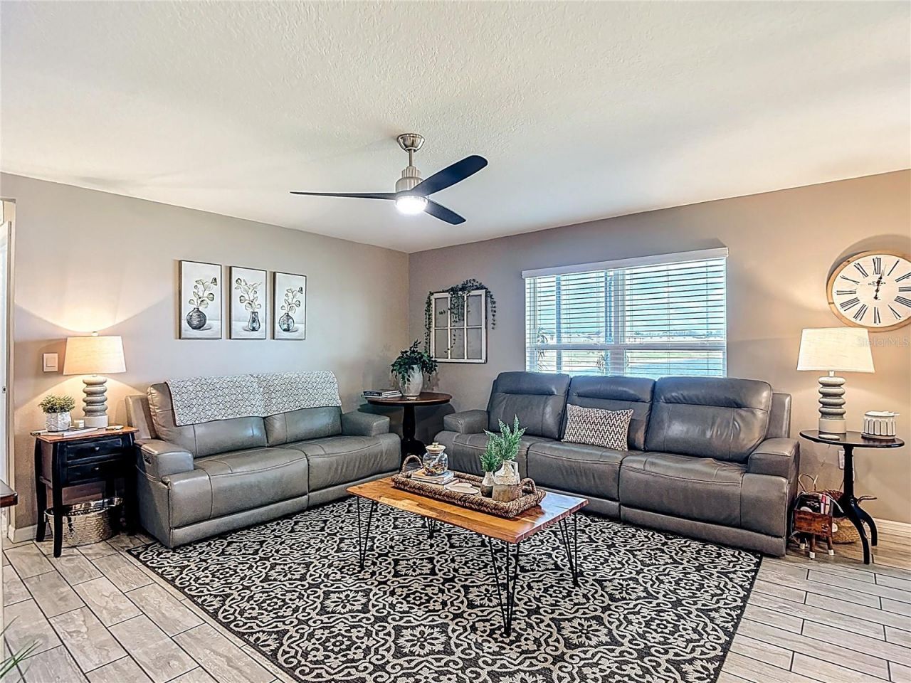 38287 Sonnet Landing Avenue, Zephyrhills, FL 33540 Photo