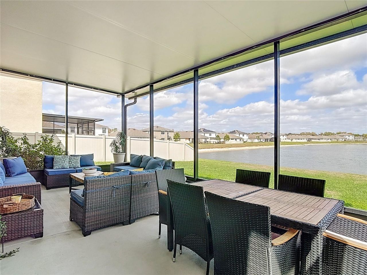 38287 Sonnet Landing Avenue, Zephyrhills, FL 33540 Photo