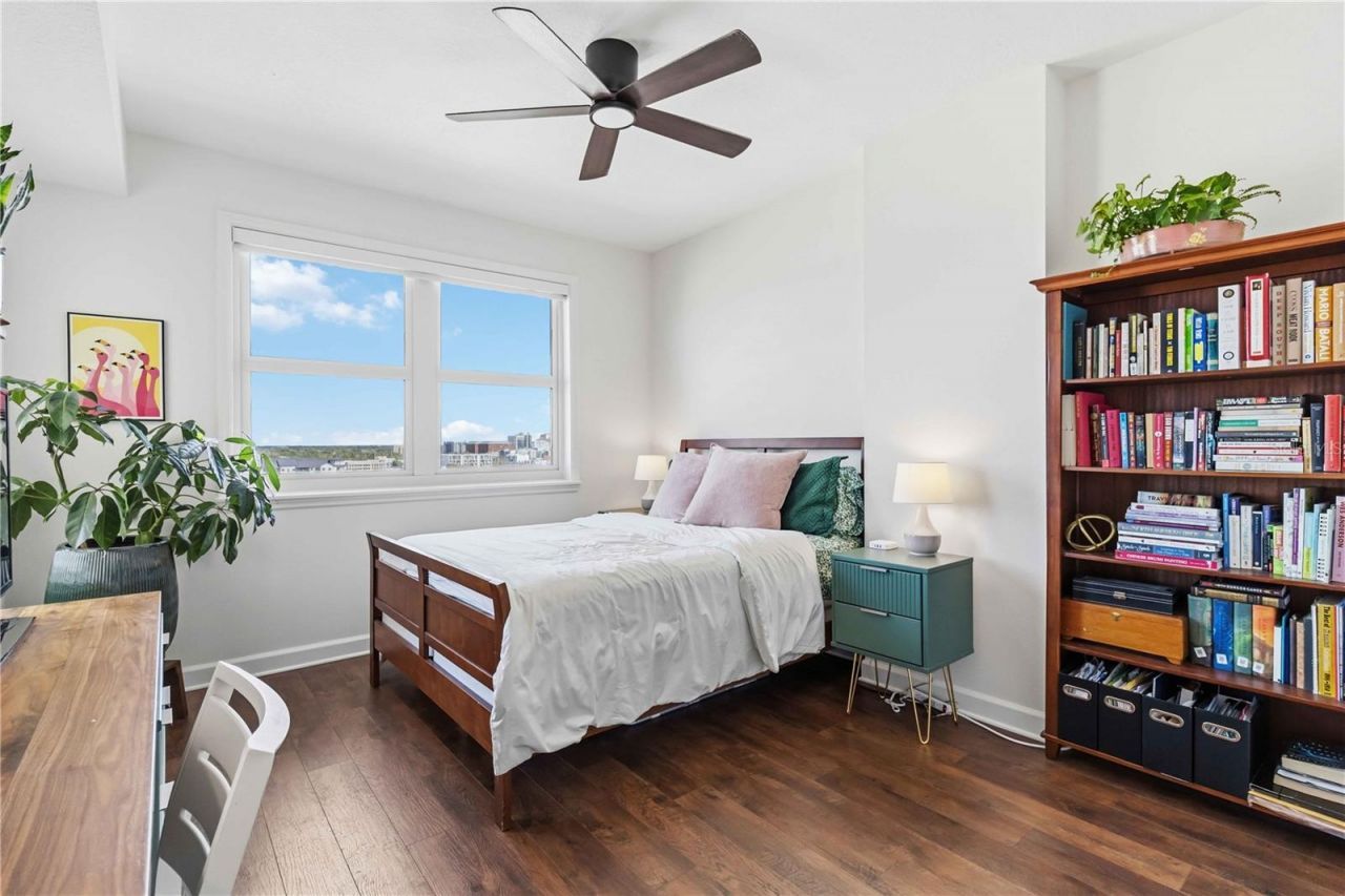 750 N Tamiami Trail, Unit 1104, Sarasota, FL 34236 Photo