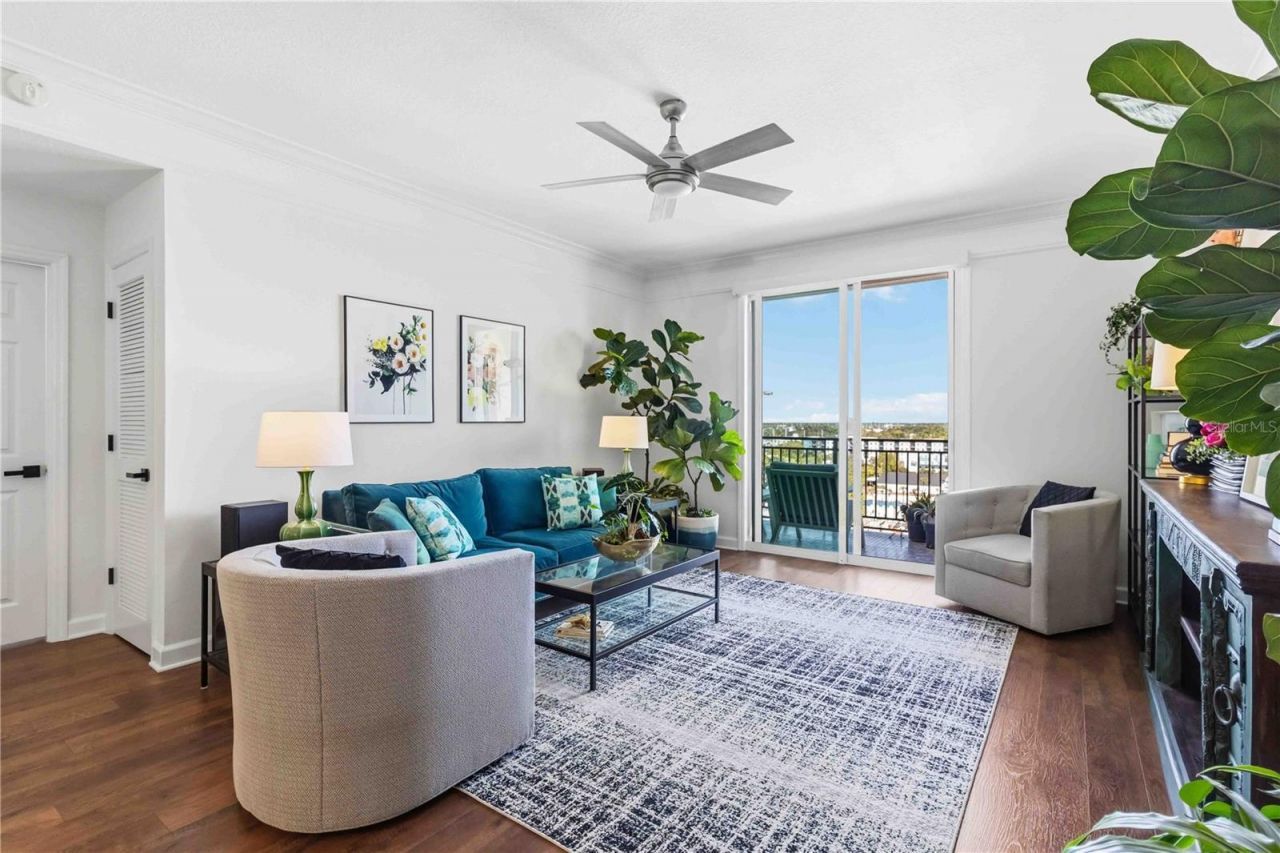 750 N Tamiami Trail, Unit 1104, Sarasota, FL 34236 Photo