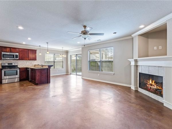 2665 N Arroyo Avenue, Fayetteville, AR 72703