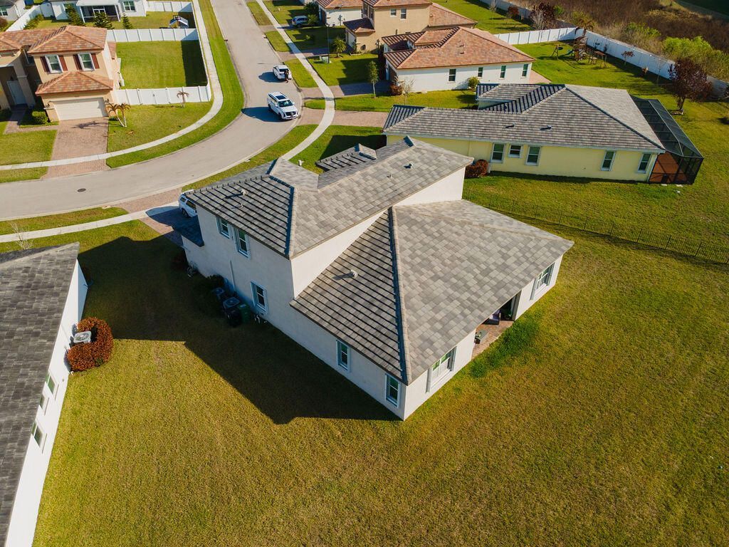 7206 NW Farnsworth Circle, Port Saint Lucie, FL 34987 Photo