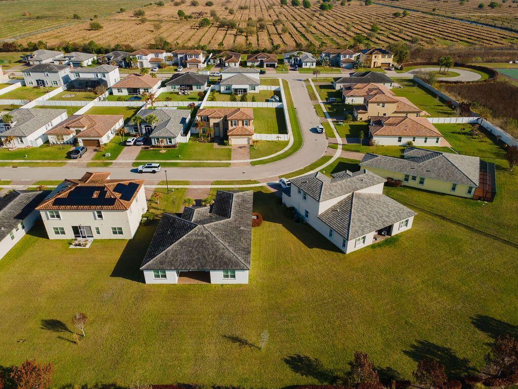 7206 NW Farnsworth Circle, Port Saint Lucie, FL 34987 Photo