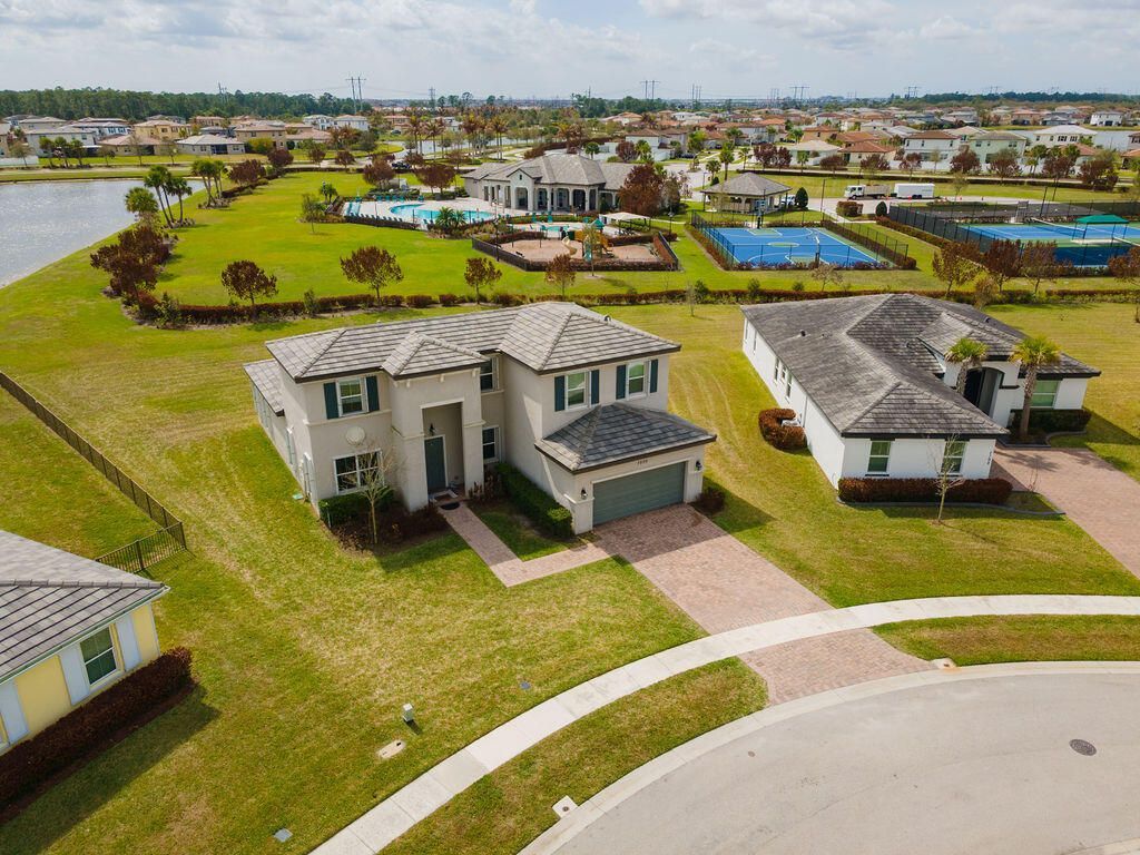 7206 NW Farnsworth Circle, Port Saint Lucie, FL 34987 Photo